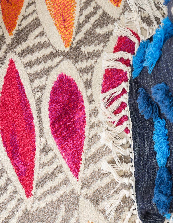 Detail image of 5' x 8' Washable Hyacinth Rug
