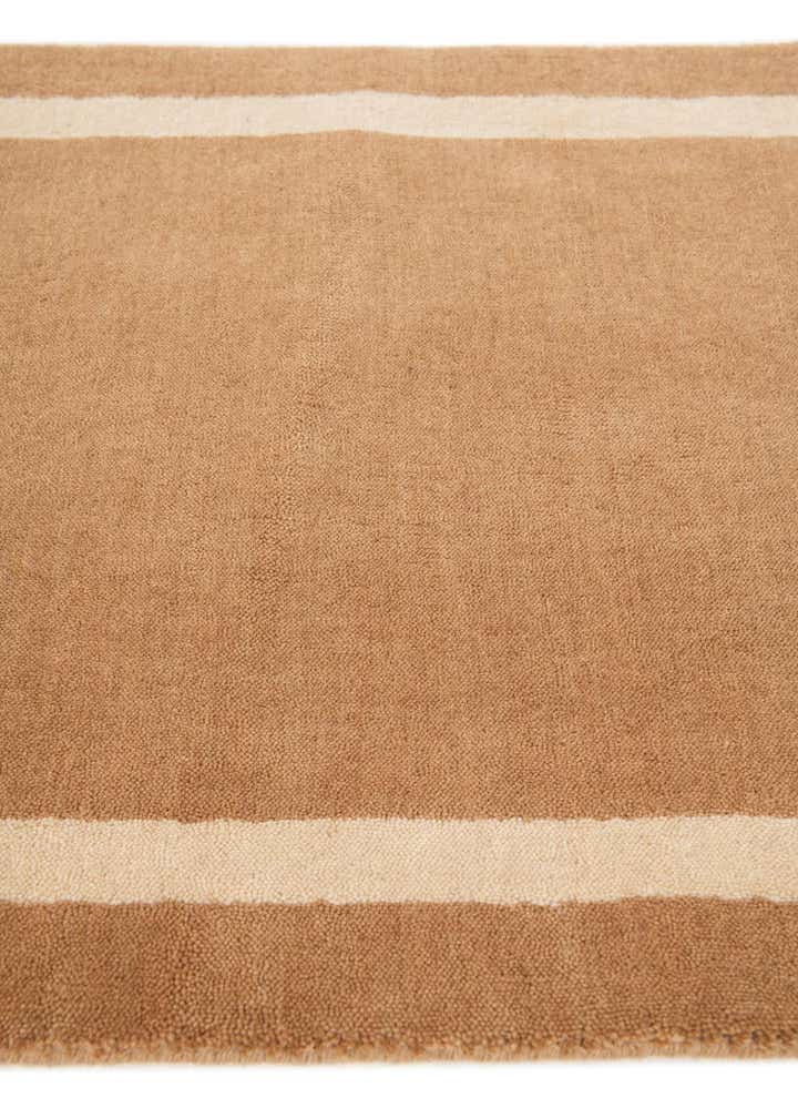 2' x 3' Hand Woven Jill Zarin English Manor Wool Rug