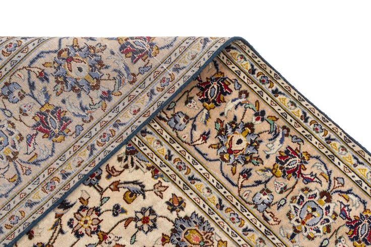 Detail image of 6' 5 x 9' 8 Kashan Wool Rug