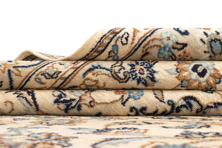 6' 5 x 9' 8 Kashan Wool Rug