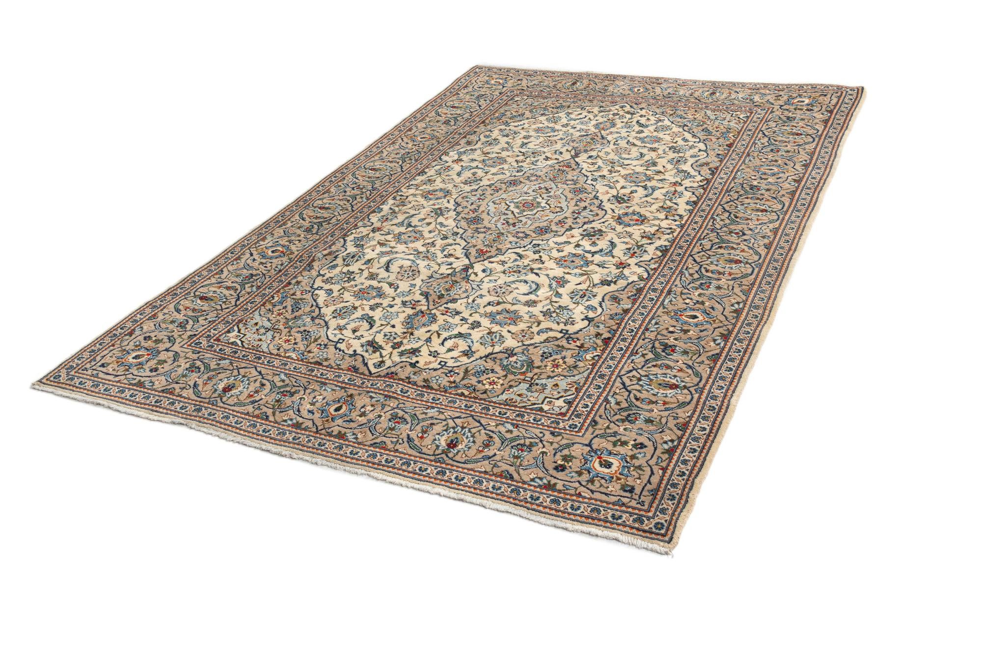 6' 5 x 9' 8 Kashan Wool Rug