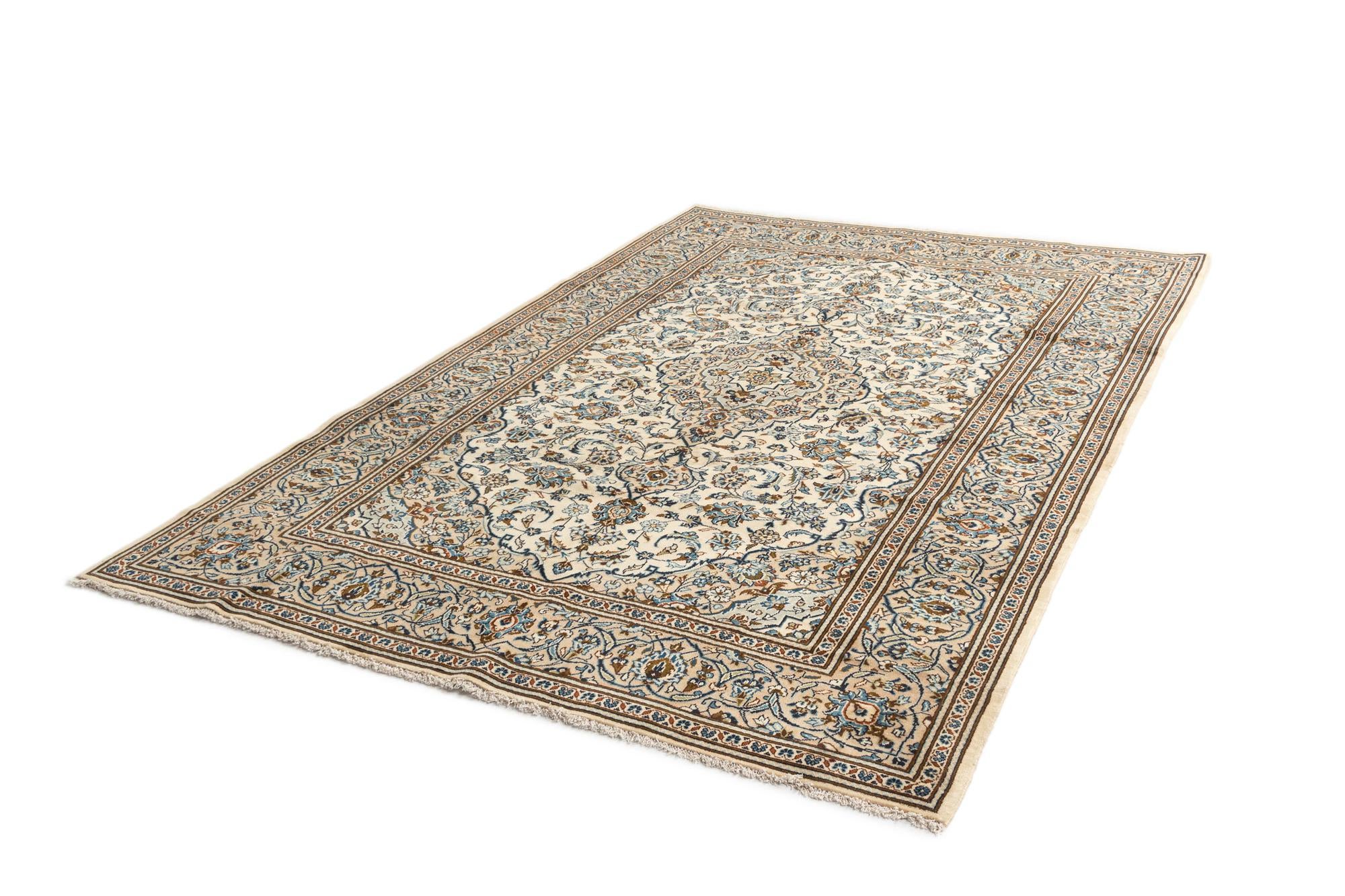 6' 5 x 9' 10 Kashan Wool Rug