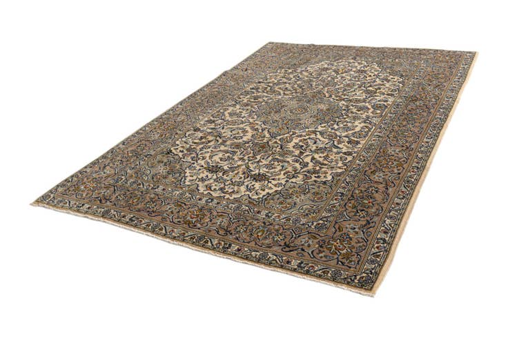 Detail image of 7' 1 x 10' 7 Kashan Wool Rug