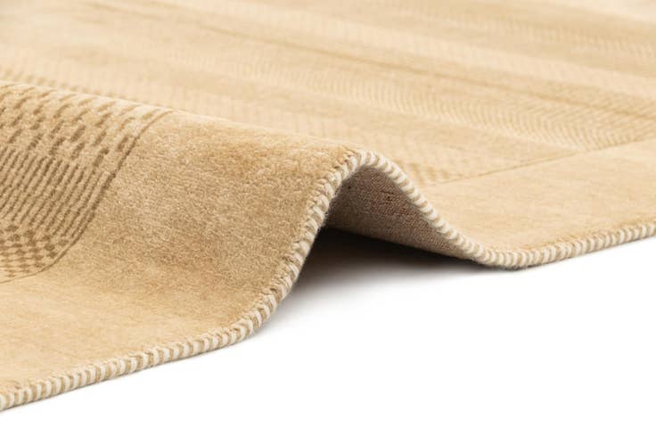 Detail image of 4' 8 x 6' 9 Hand Knotted Kashkuli Gabbeh Wool Rug