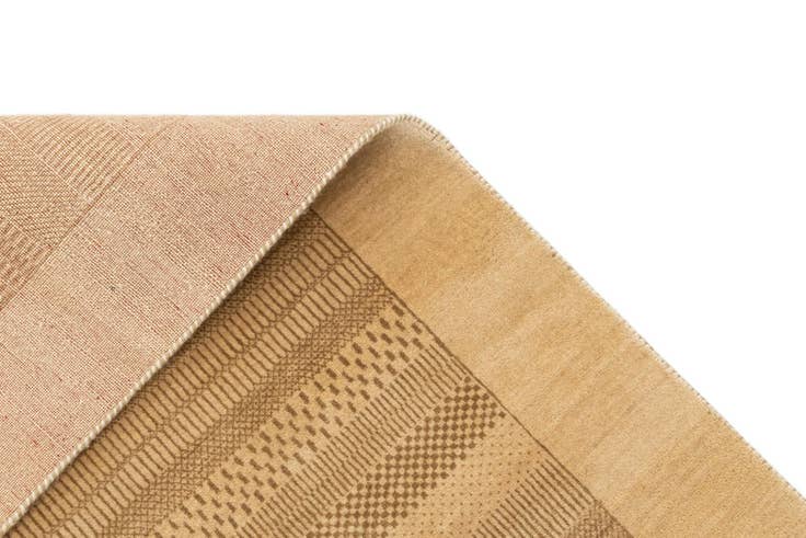 Detail image of 4' 8 x 6' 9 Hand Knotted Kashkuli Gabbeh Wool Rug