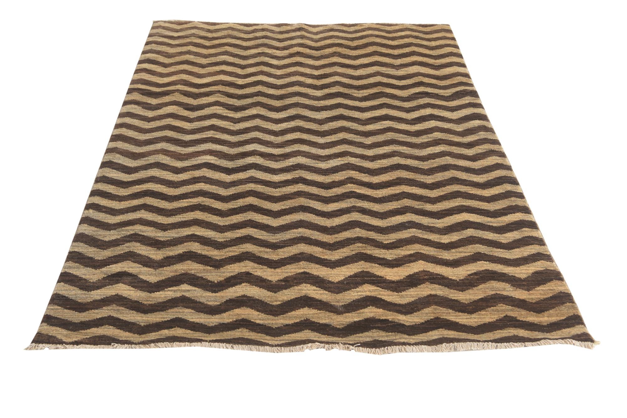 4' 8 x 6' 7 Hand Knotted Kashkuli Gabbeh Rug