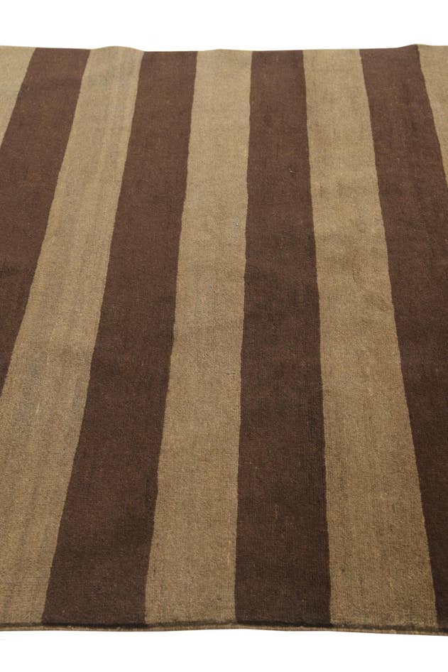 Detail image of 4' 10 x 6' 6 Hand Knotted Kashkuli Gabbeh Rug