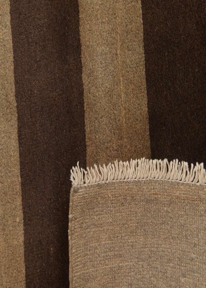4' 10 x 6' 6 Hand Knotted Kashkuli Gabbeh Rug