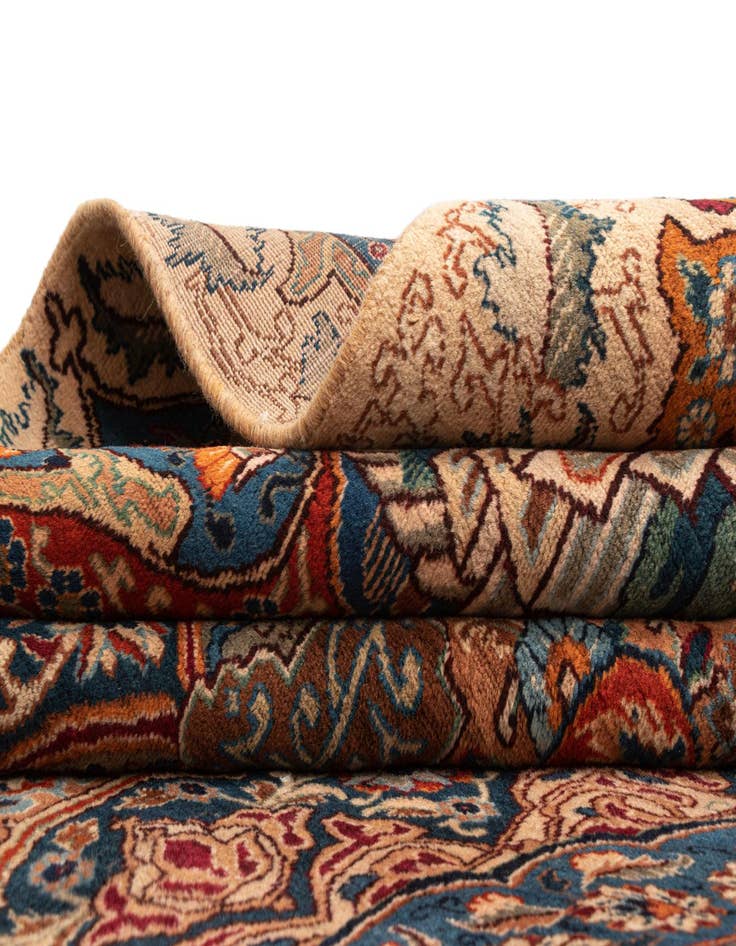 Detail image of 9' 10 x 12' 7 Kashmar Wool Rug