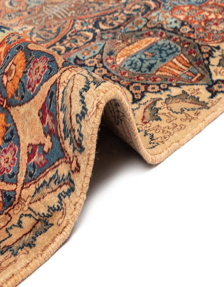 Detail image of 9' 10 x 12' 7 Kashmar Wool Rug