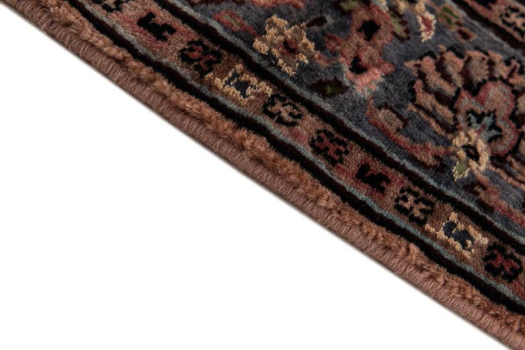 Detail image of 3' 3 x 5' 2 Hand Knotted Kashmir Oriental Rug