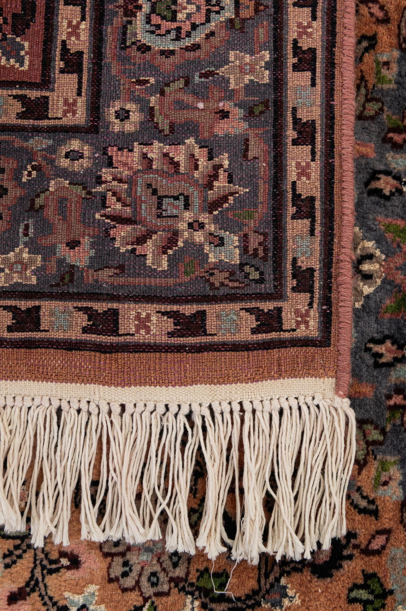 3' 2 x 5' 2 Hand Knotted Kashmir Oriental Rug