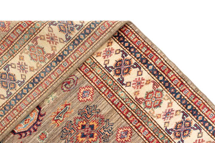 4' 10 x 6' 1 Kazak Wool Rug