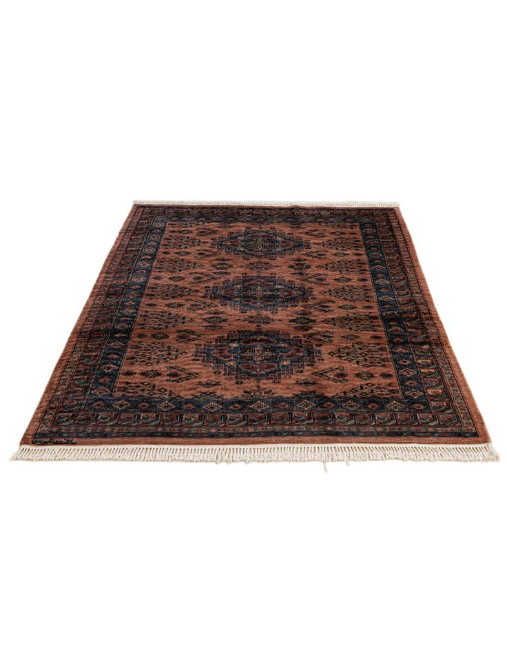 Detail image of 4' 2 x 6' 2 Hand Knotted Kazak Wool Rug
