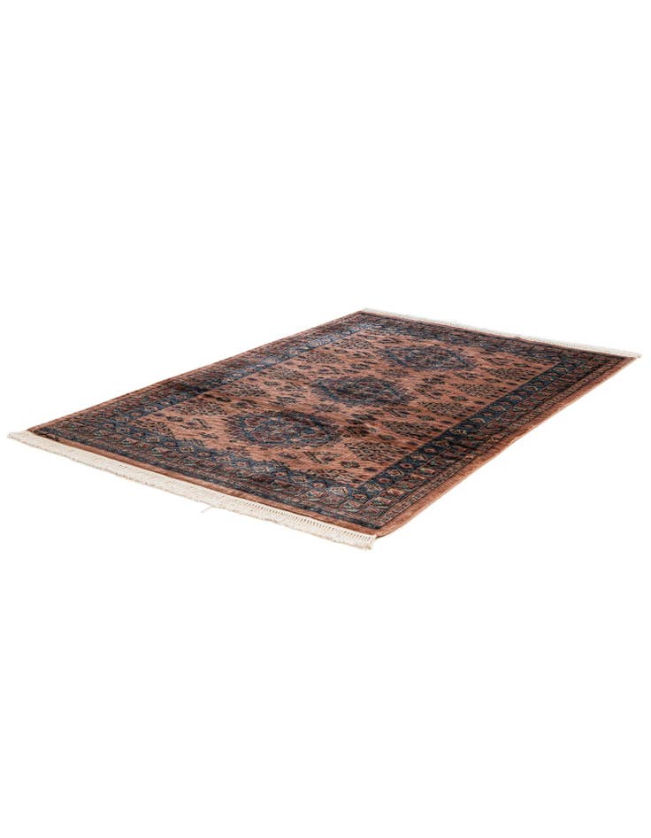 Detail image of 4' 2 x 6' 2 Hand Knotted Kazak Wool Rug