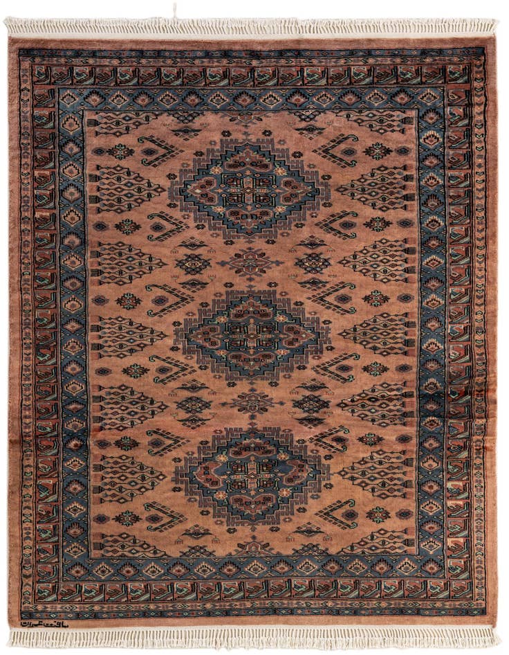 Detail image of 4' 2 x 6' 2 Hand Knotted Kazak Wool Rug