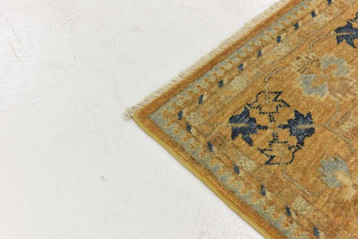 4' 10 x 6' 6 Hand Knotted Kazak Rug