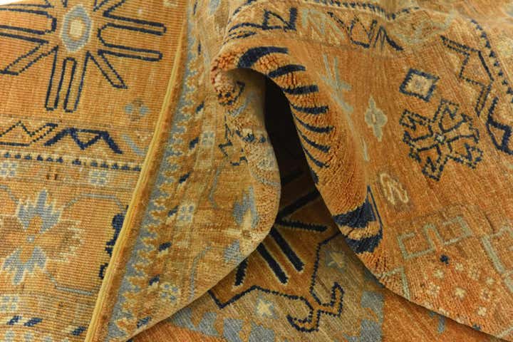 4' 10 x 6' 6 Hand Knotted Kazak Rug