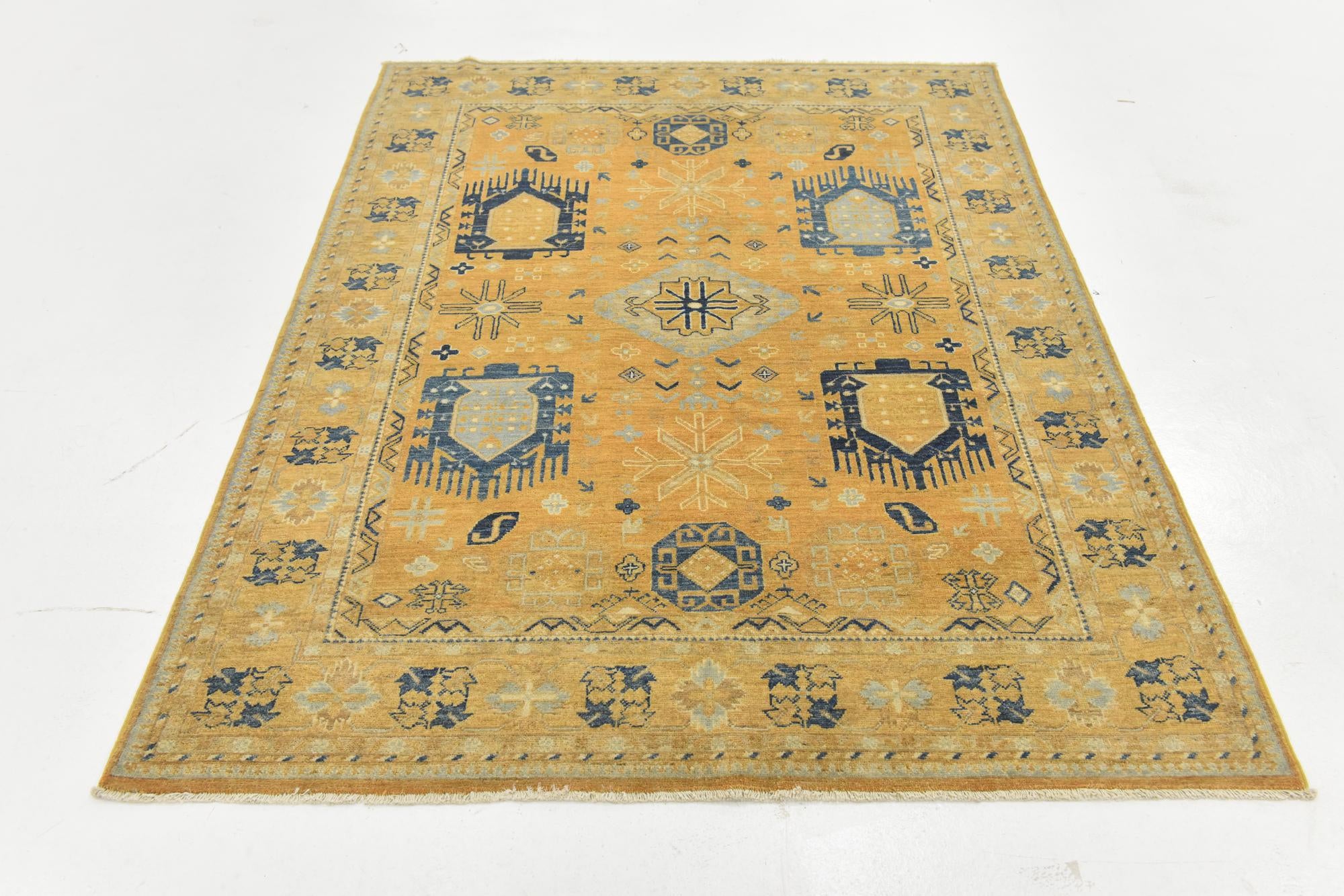 4' 10 x 6' 6 Hand Knotted Kazak Rug