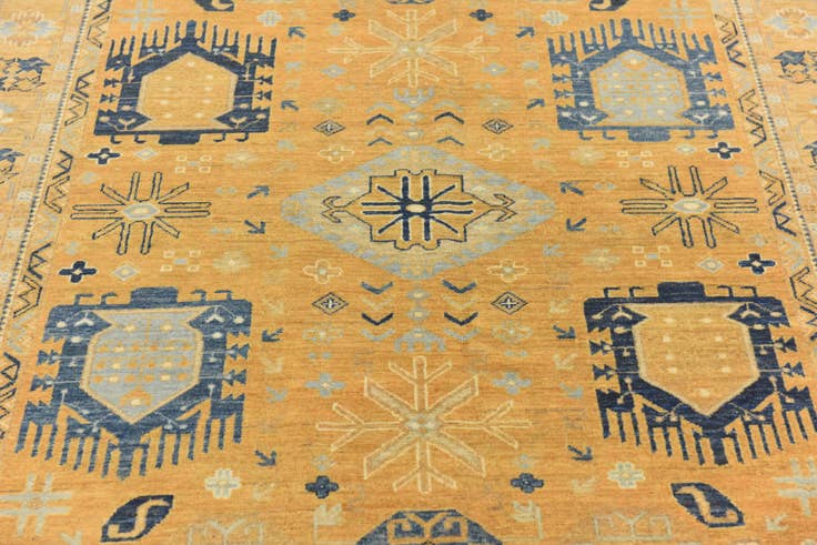 Detail image of 4' 10 x 6' 6 Hand Knotted Kazak Rug