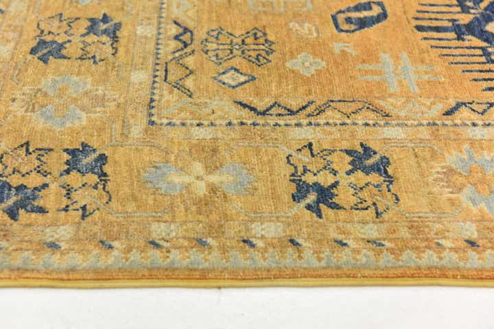 4' 10 x 6' 6 Hand Knotted Kazak Rug