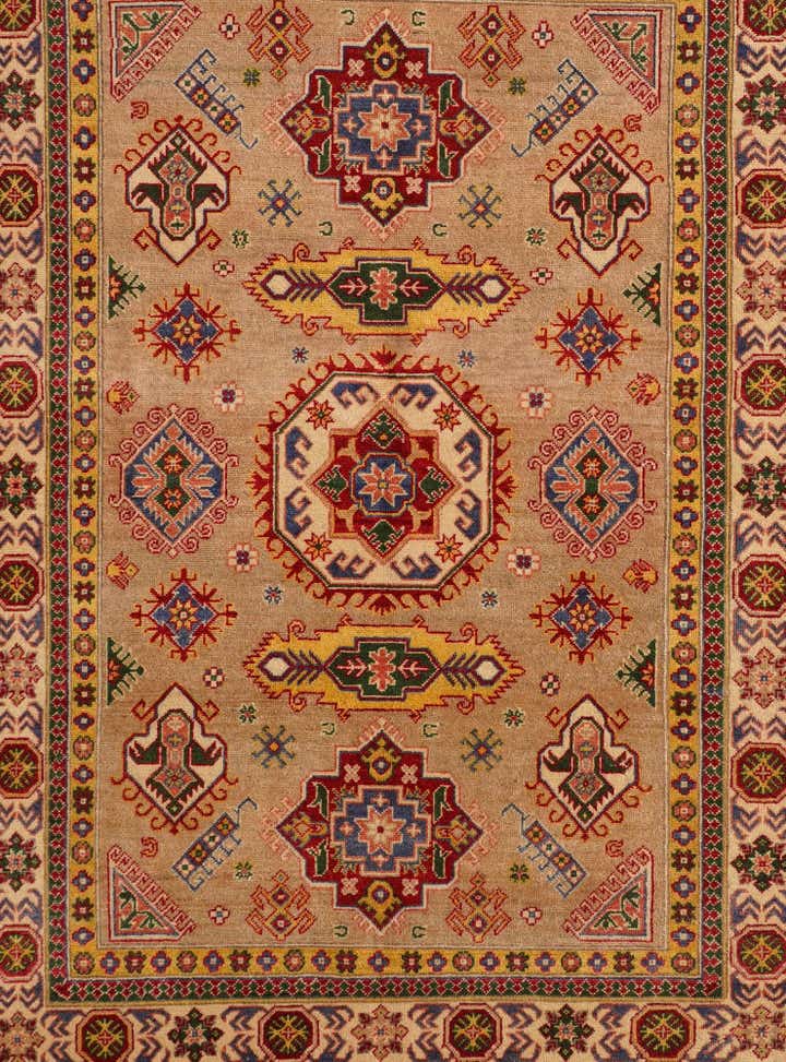 5' 6 x 7' 9 Hand Knotted Kazak Rug