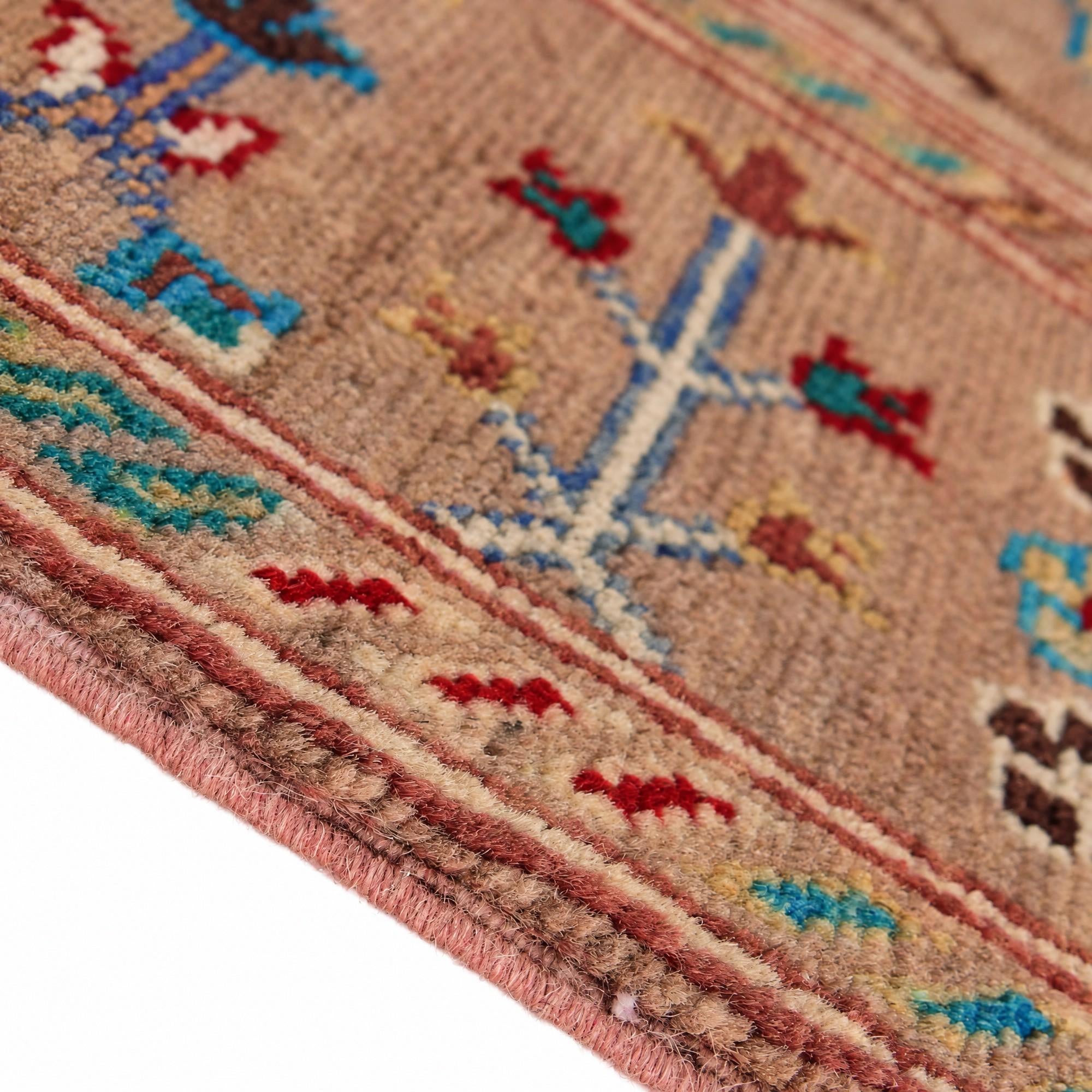 Detail image 8 of 12: 4' 2 x 6' Hand Knotted Kazak Rug