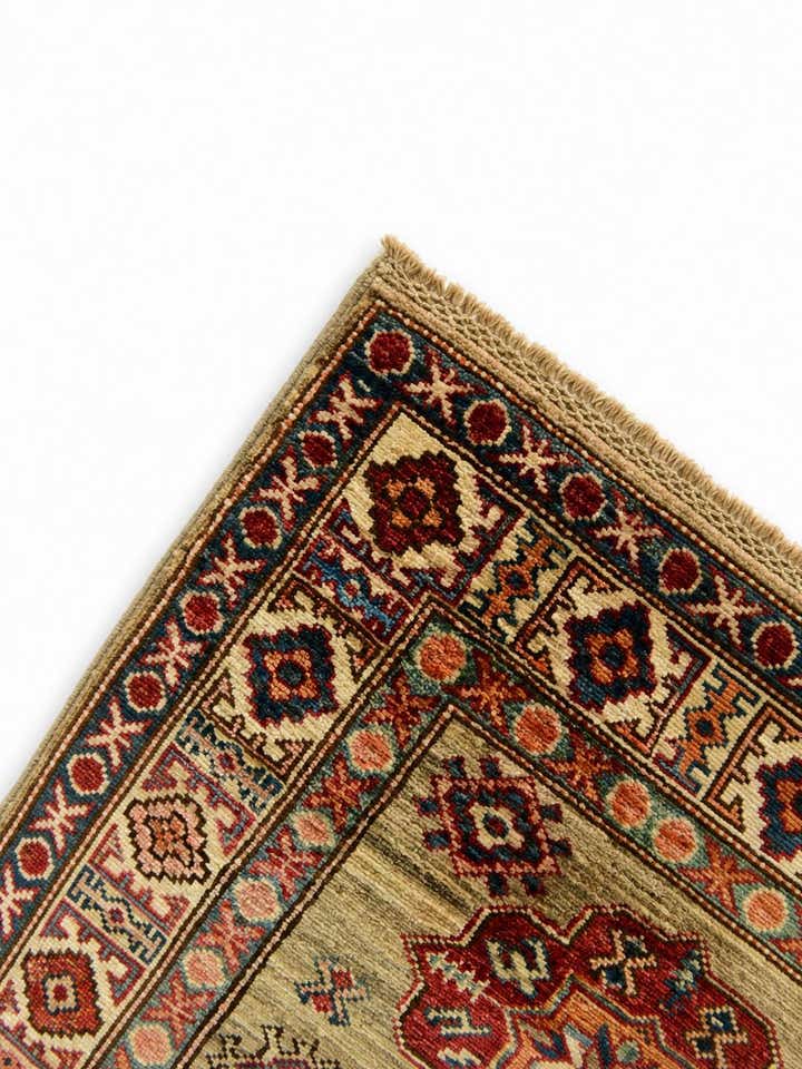 2' 7 x 3' 10 Hand Knotted Kazak Rug