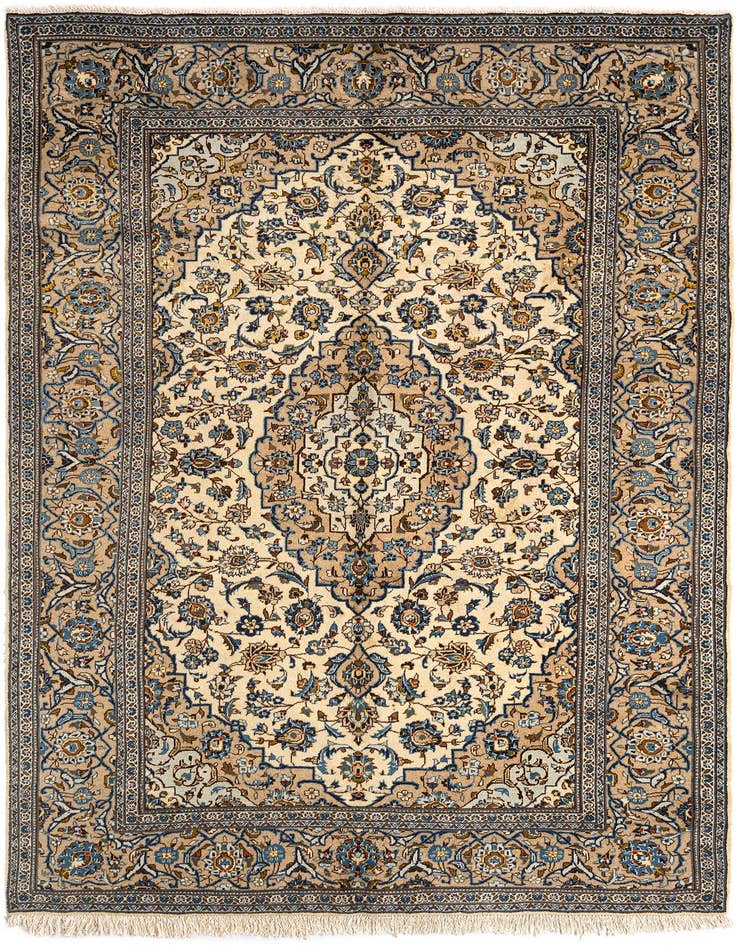 Detail image of 6' 6 x 10' 2 Kerman Wool Rug