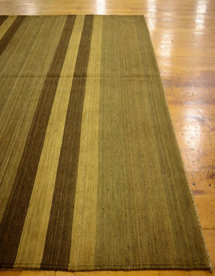 Detail image of 5' x 6' 11  Hand Woven Kilim Afghan Wool Rug