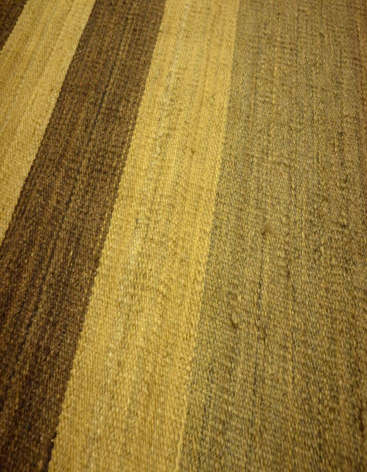 Detail image of 5' x 6' 11  Hand Woven Kilim Afghan Wool Rug