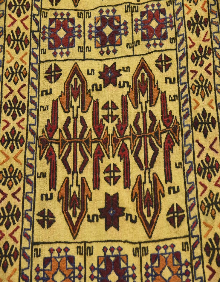 Detail image of 4' x 6' 3 Hand Woven Kilim Afghan Wool Rug