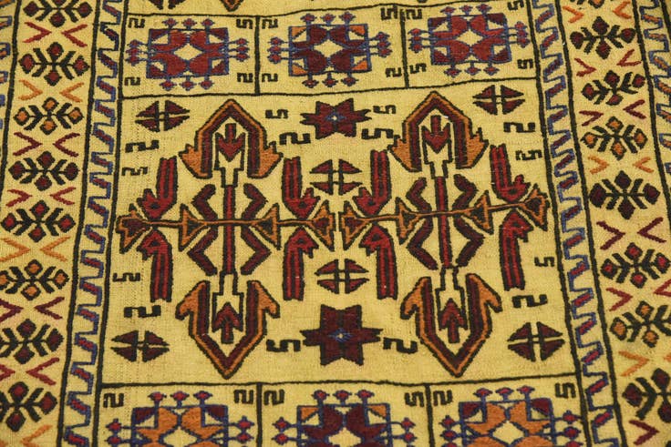 Detail image of 4' x 6' 3 Hand Woven Kilim Afghan Wool Rug