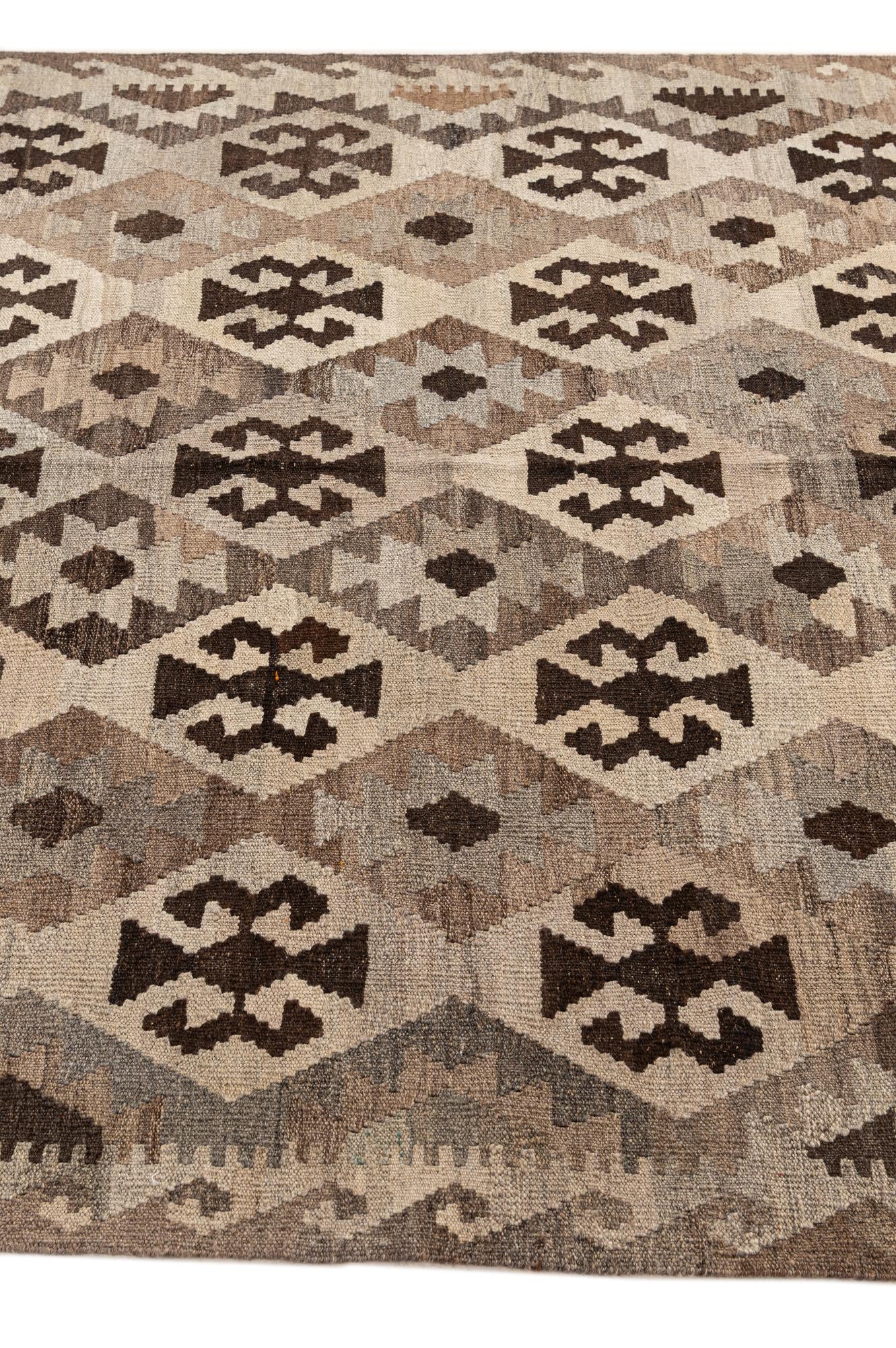 5' 2 x 6' 7 Hand Woven Kilim Maymana Wool Rug