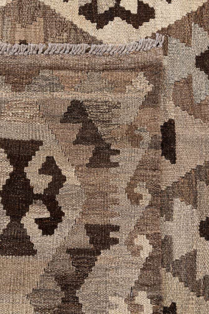 5' 2 x 6' 7 Hand Woven Kilim Maymana Wool Rug