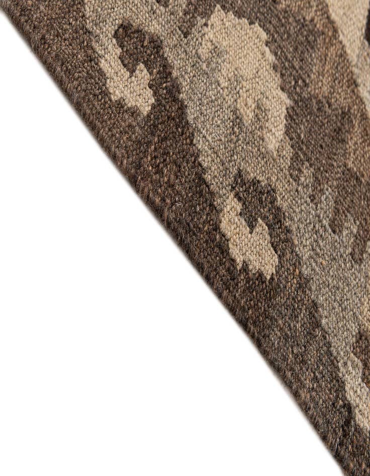 Detail image of 5' 1 x 6' 6  Hand Woven Kilim Maymana Wool Rug