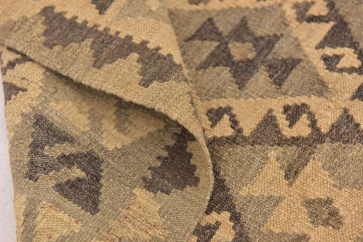 2' 7 x 4' 1 Hand Woven Kilim Maymana Wool Rug