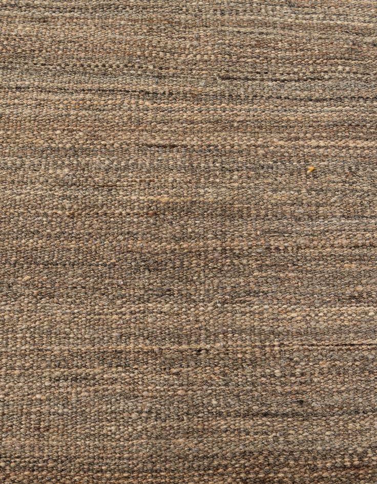 Detail image of 4' 4 x 5' 11  Hand Woven Kilim Modern Wool Rug