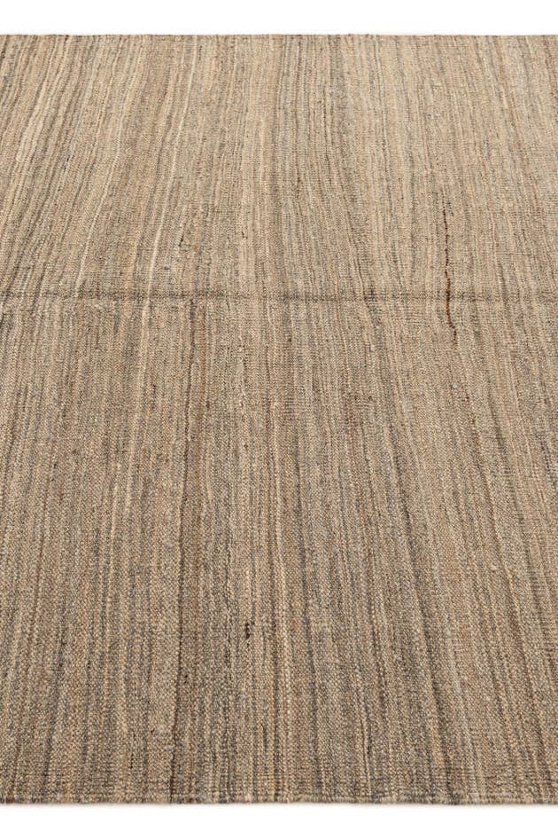 Detail image of 4' 11 x 6' 5 Hand Woven Kilim Modern Wool Rug