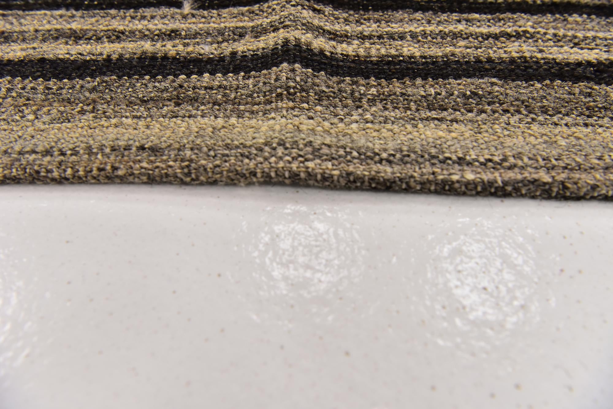 5' 8 x 8' 2 Hand Woven Kilim Modern Wool Rug