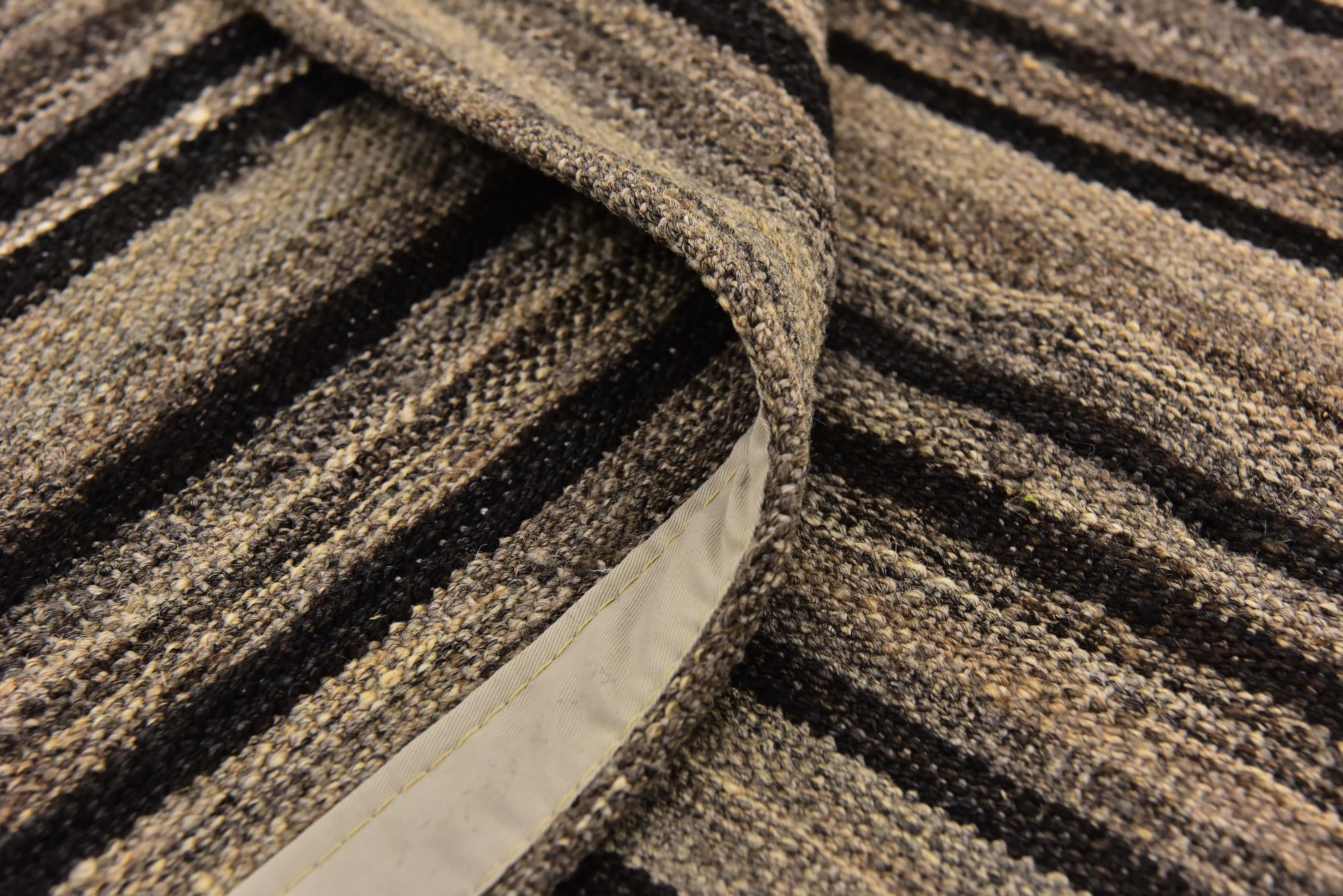 5' 8 x 8' 2 Hand Woven Kilim Modern Wool Rug