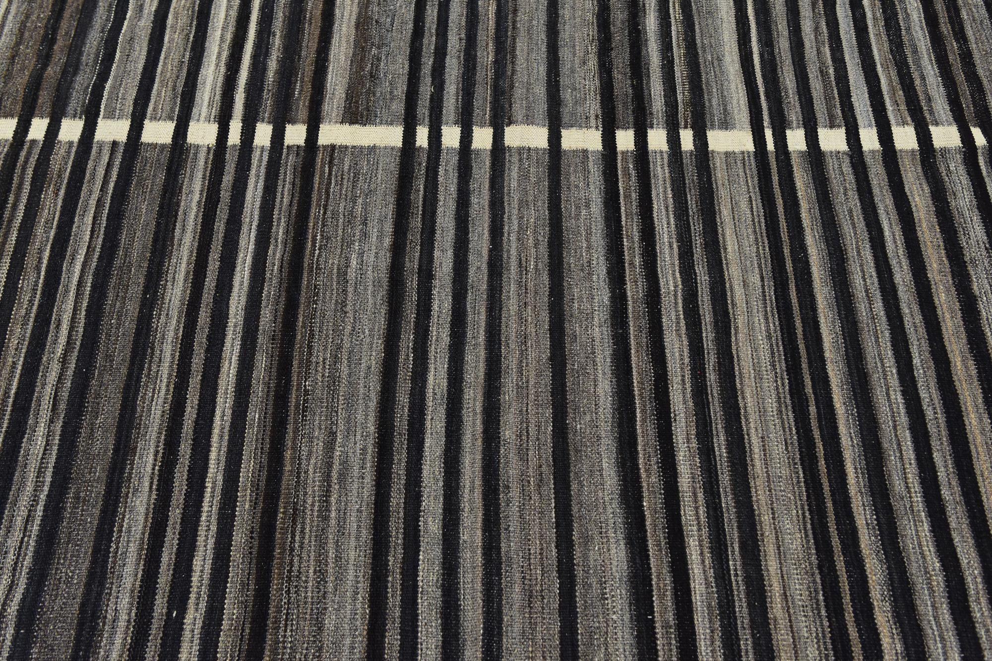 5' 9 x 8' Hand Woven Kilim Modern Wool Rug