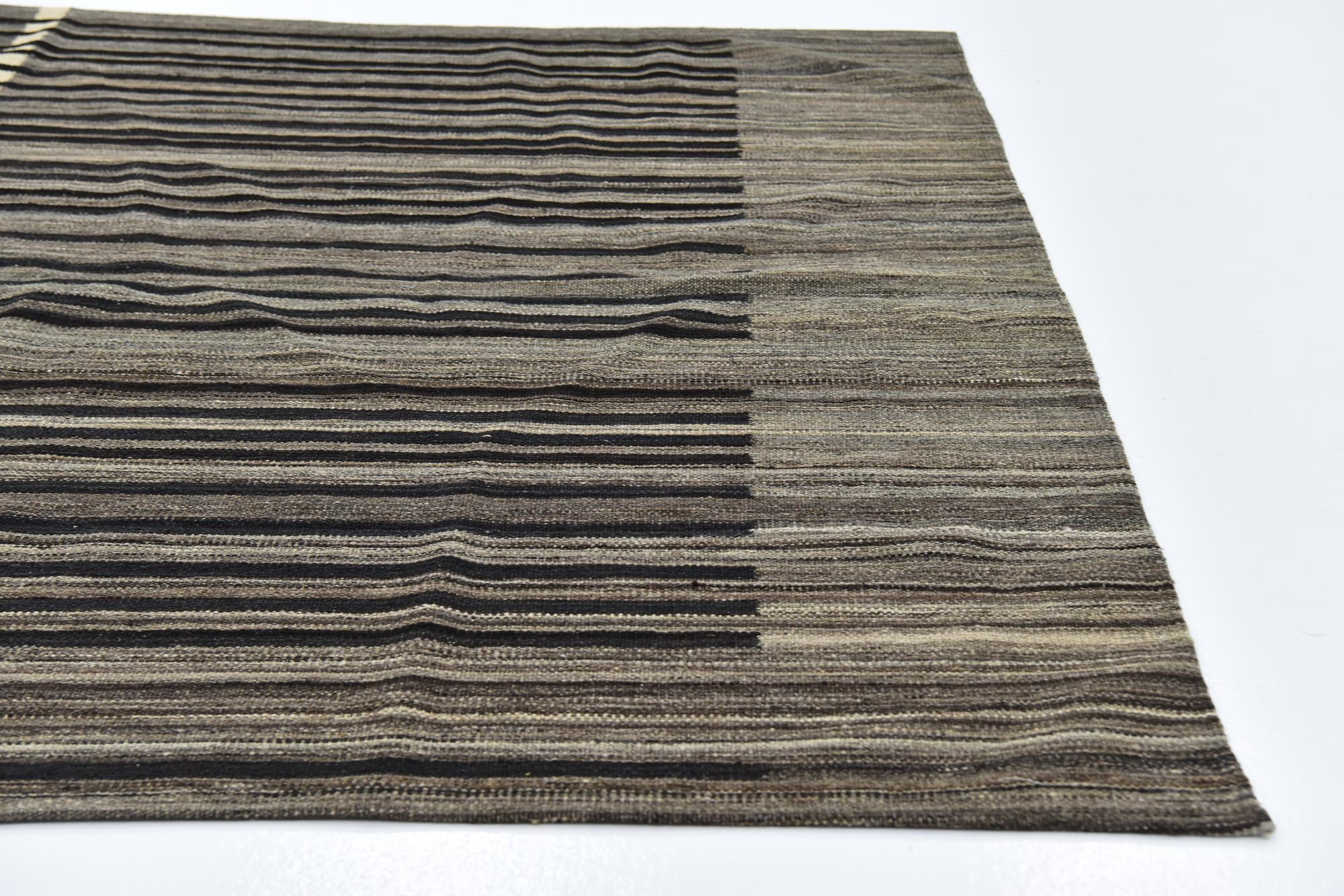 5' 9 x 8' Hand Woven Kilim Modern Wool Rug