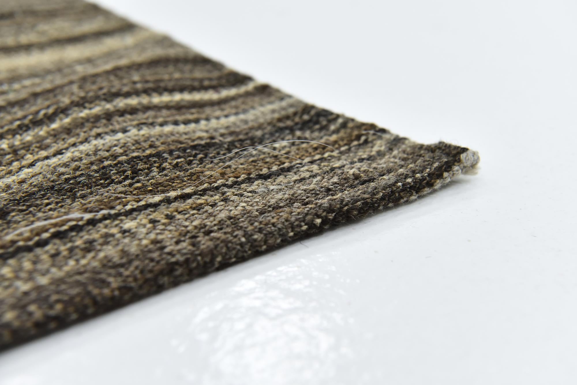 5' 9 x 8' Hand Woven Kilim Modern Wool Rug