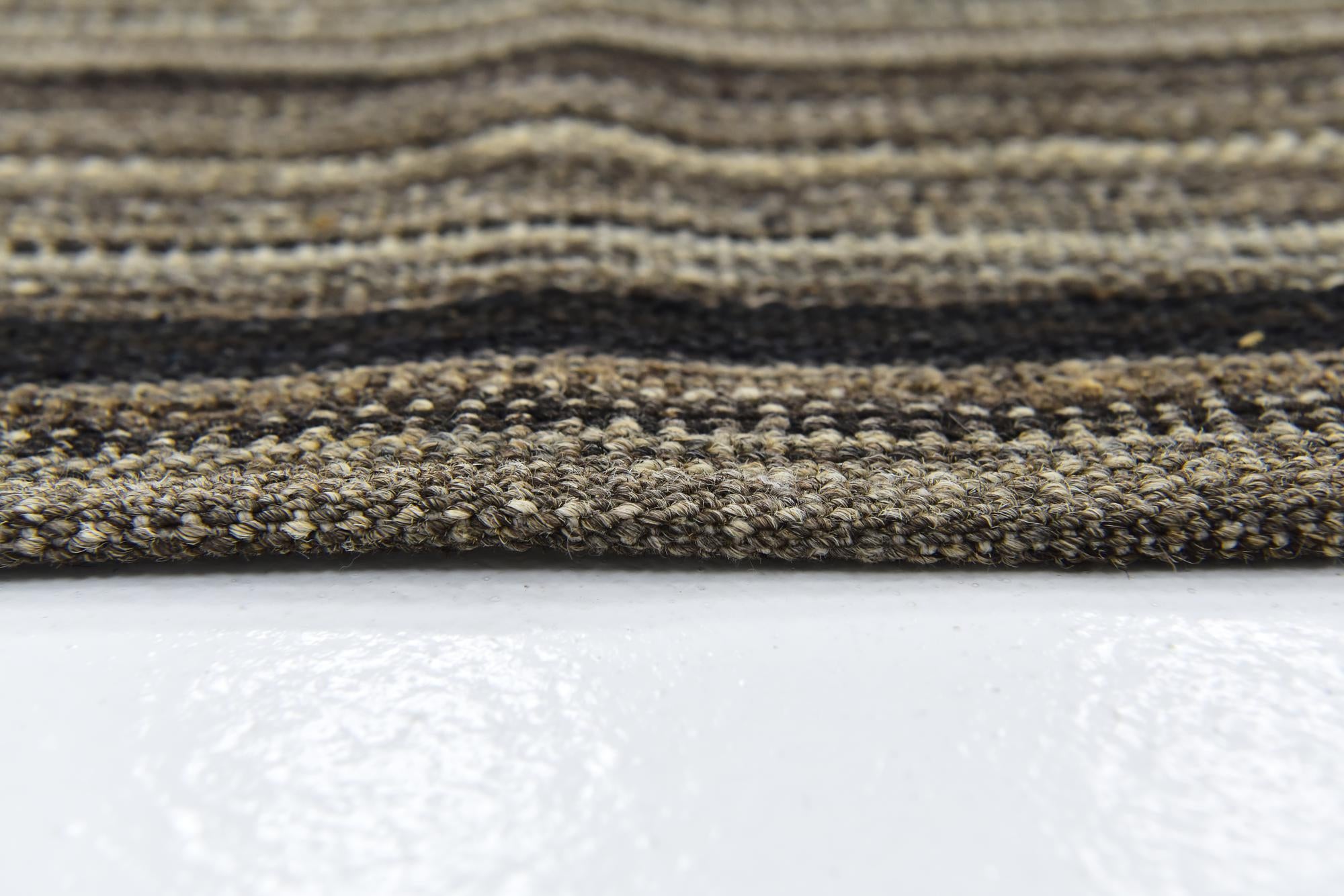 5' 9 x 8' Hand Woven Kilim Modern Wool Rug