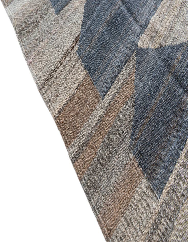 Detail image of 5' 8 x 7' 7  Hand Woven Kilim Modern Wool Rug
