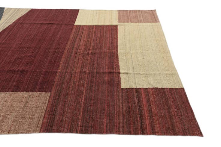 Detail image of 6' x 7' 10 Hand Woven Kilim Modern Wool Rug