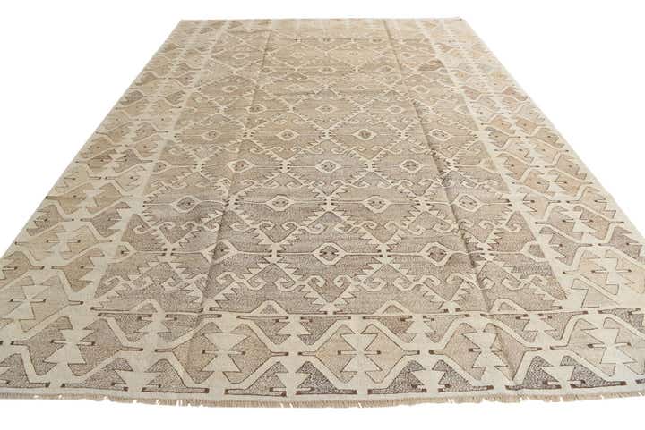 9' 10 x 13' 7 Hand Woven Kilim Modern Wool Rug
