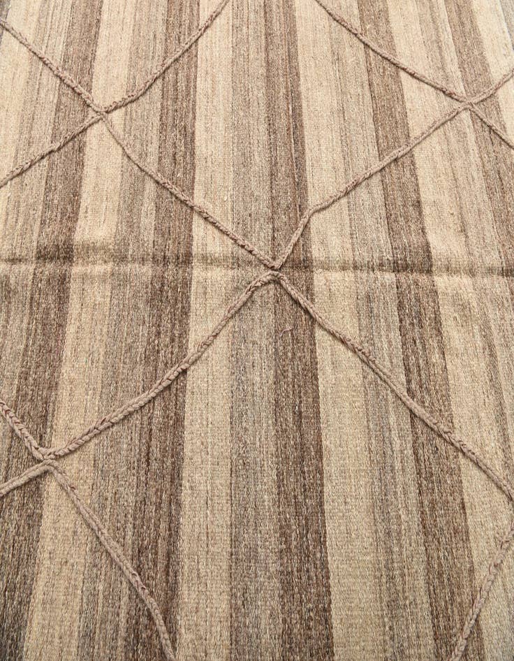 Detail image of 6' 1 x 9' 7  Hand Woven Kilim Modern Wool Rug