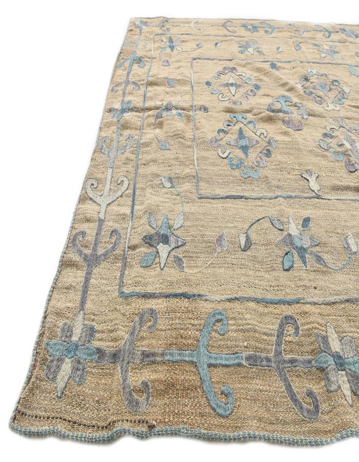 Detail image of 5' 10 x 7' 6  Hand Woven Kilim Modern Wool Rug